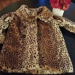 🧡Fabulous Furs for girls. Size 4t
